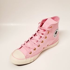 [Converse] Chuck Taylor High-top Sneakers